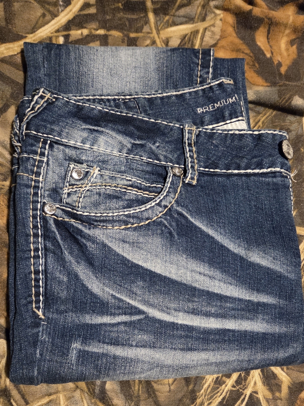 Vanity Women's Faded Dark Blue Skinny Jeans